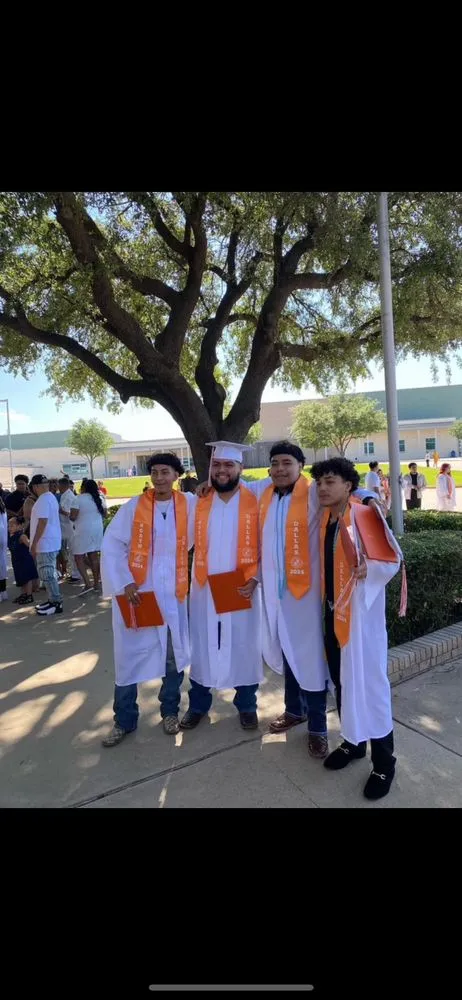 Local outdoor landscaping in Dallas, TX - Fresh Start Outdoor And Moving Services