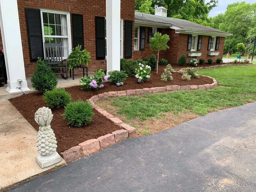 Professional residential landscaping in St. Louis, MO - Fresh Start Outdoors