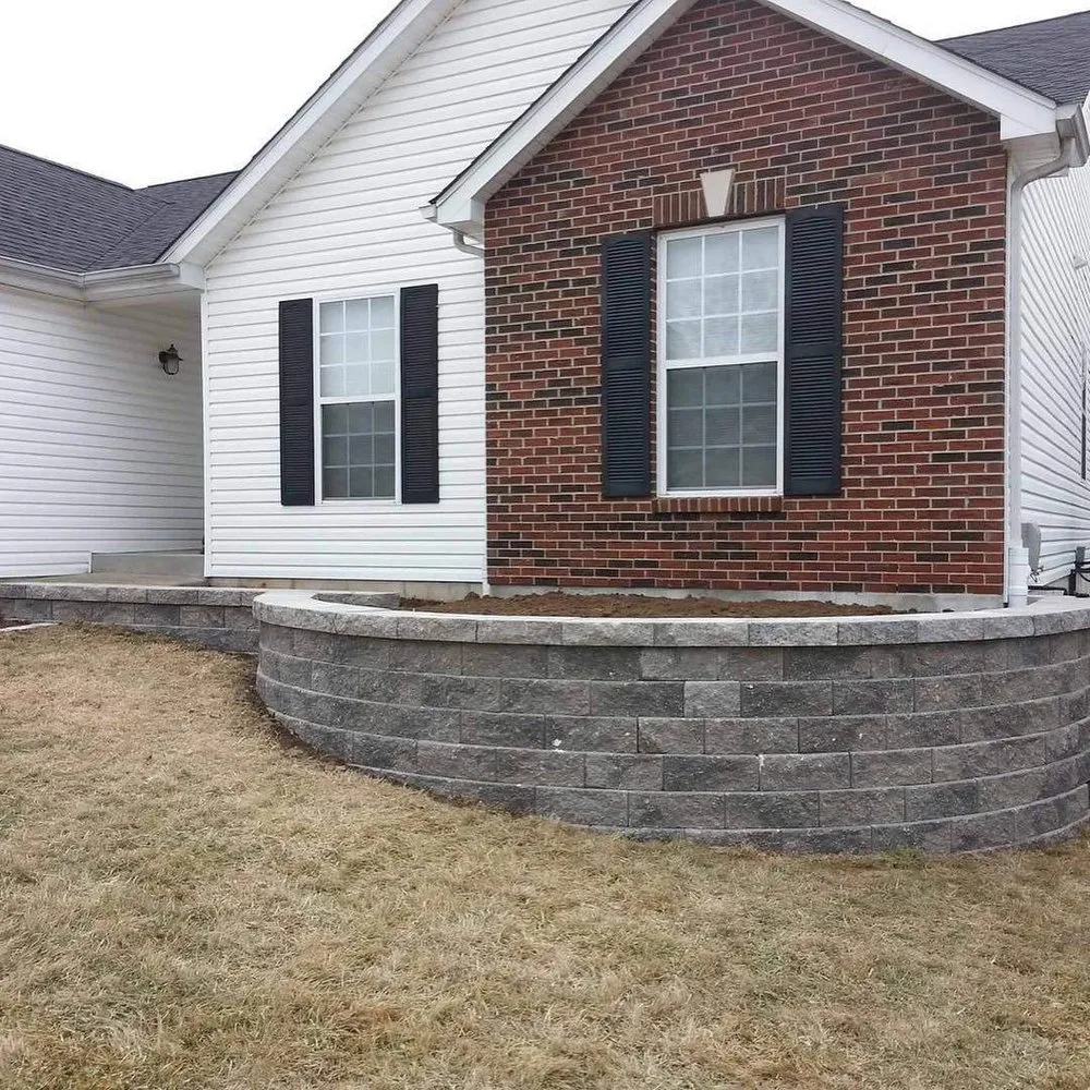 Expert yard cleanup service in St. Louis, MO by Fresh Start Outdoors