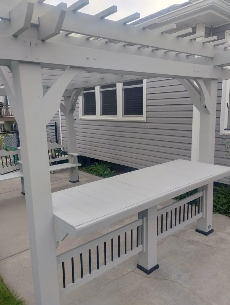 Expert residential landscaping experts serving Lincoln, NE - Fresh Start Painting