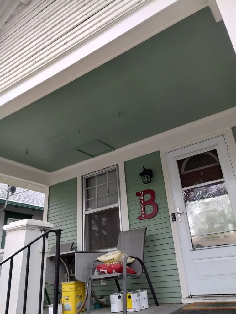 Professional lawn care service in Lincoln, NE by Fresh Start Painting