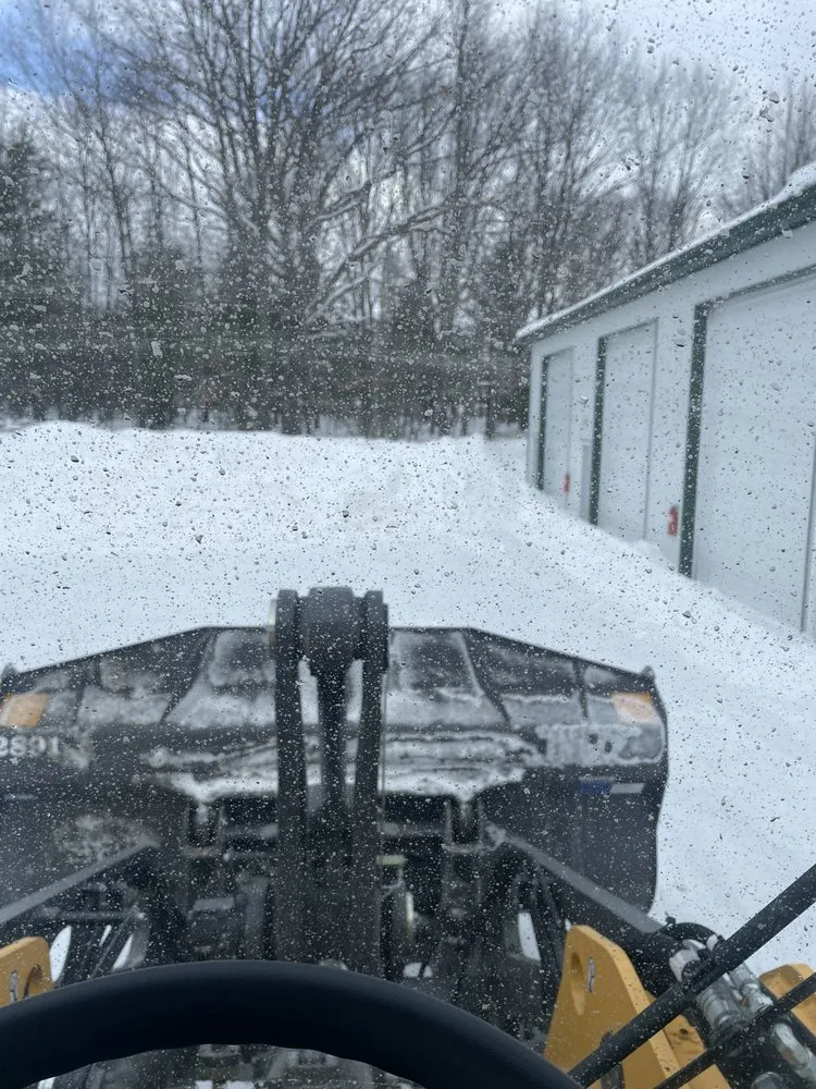 Custom landscape design in Traverse City, MI by Fresh Tracks Snow and Landscapes