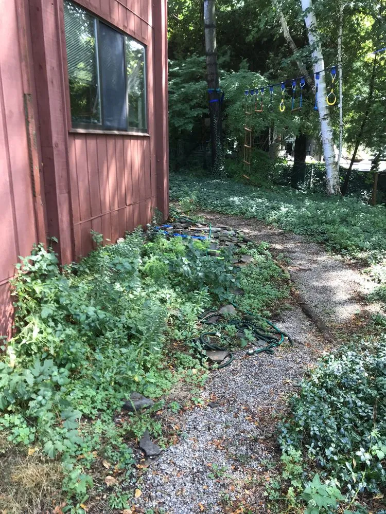 Custom lawn mowing service with custom design across Utica, MI - Fresh Water Landscaping & Design's