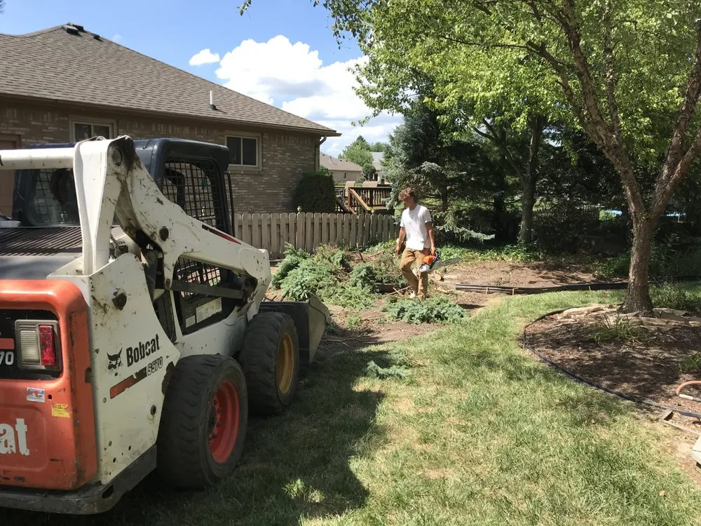 Custom lawn mowing service experts serving Utica, MI - Fresh Water Landscaping & Design's