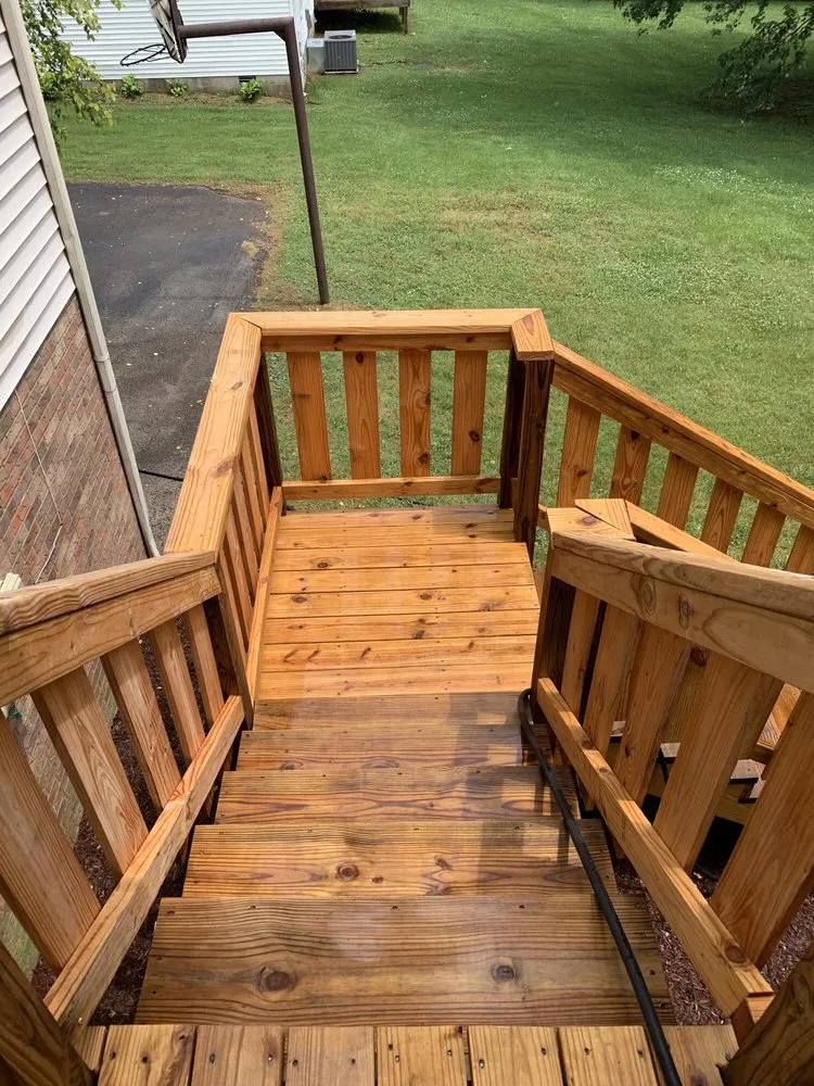 Reliable lawn mowing service in Bowling Green, KY - FreshCut Lawn & Landscaping