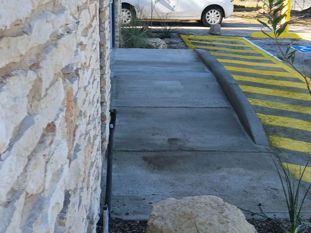 Local landscaping services near you across Kyle, TX - FreshCutz