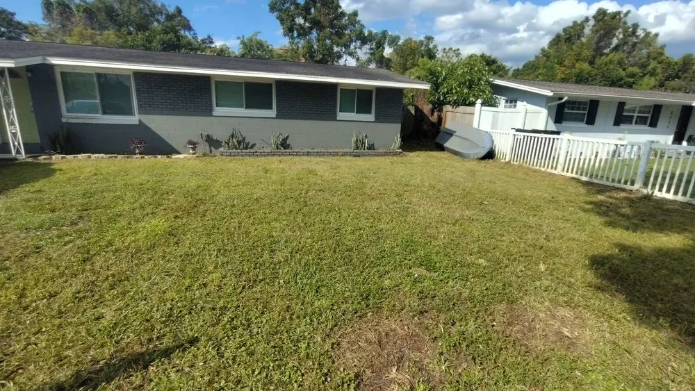 Custom landscape installation in Azalea Park, FL - FreshCutz Lawnscaping