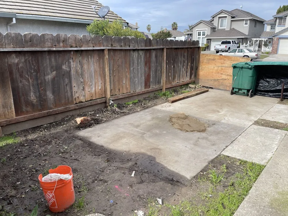 Affordable yard maintenance for year-round maintenance across Ripon, CA - Fresher Grass