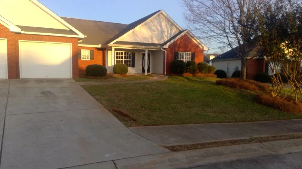 Professional yard cleanup service experts serving Villa Rica, GA - Freshly Cut Lawn Care Services