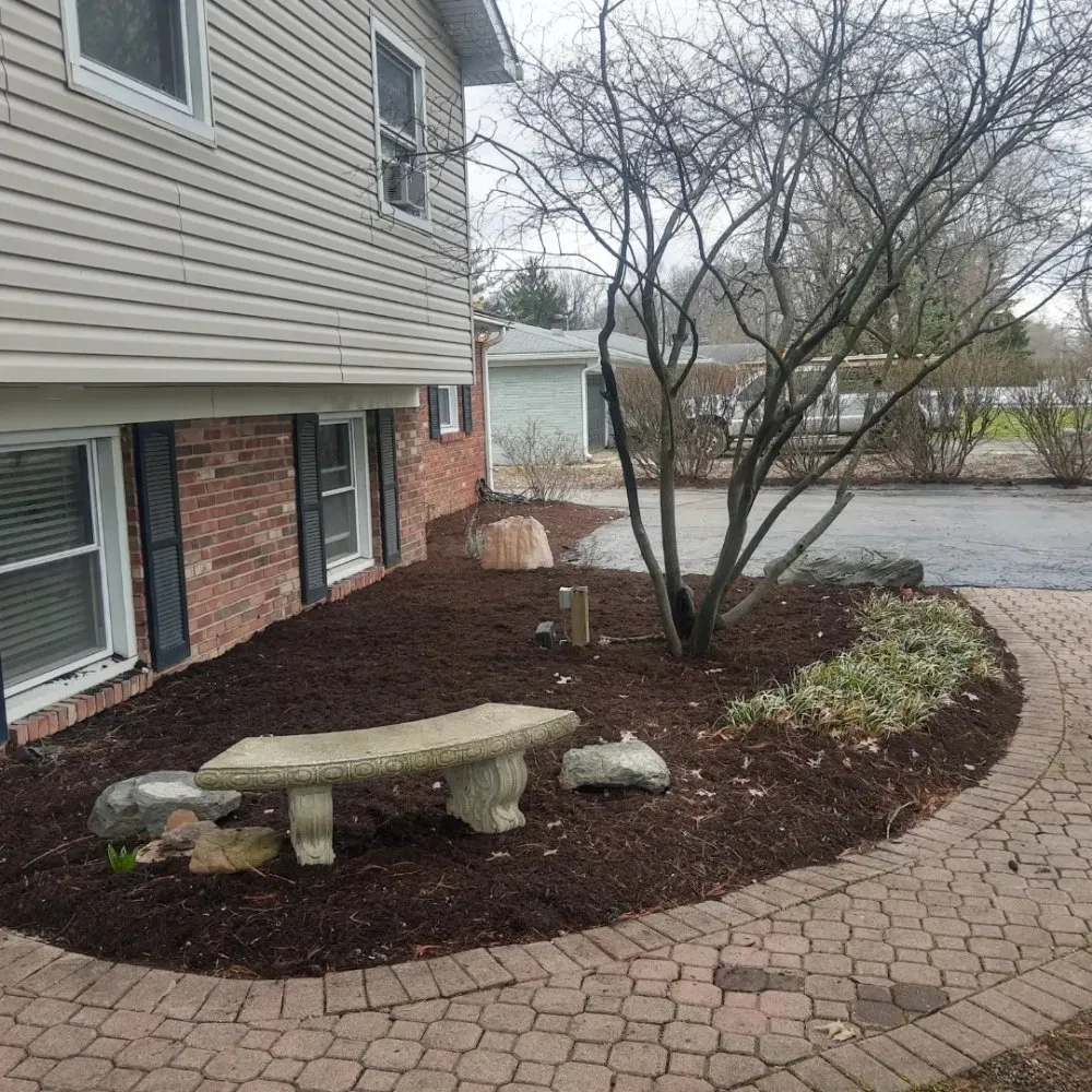 Top-rated yard maintenance in Indianapolis, IN by Friendly Brinleys Landscaping