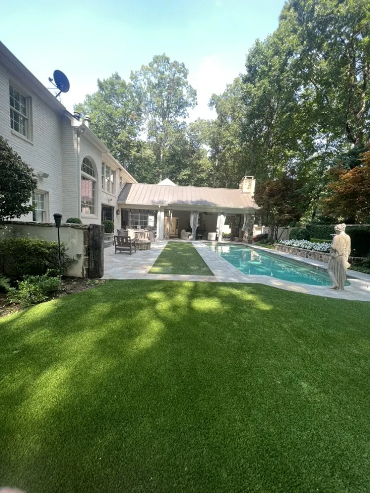Trusted residential landscaping in Atlanta, GA by Friendly Robles