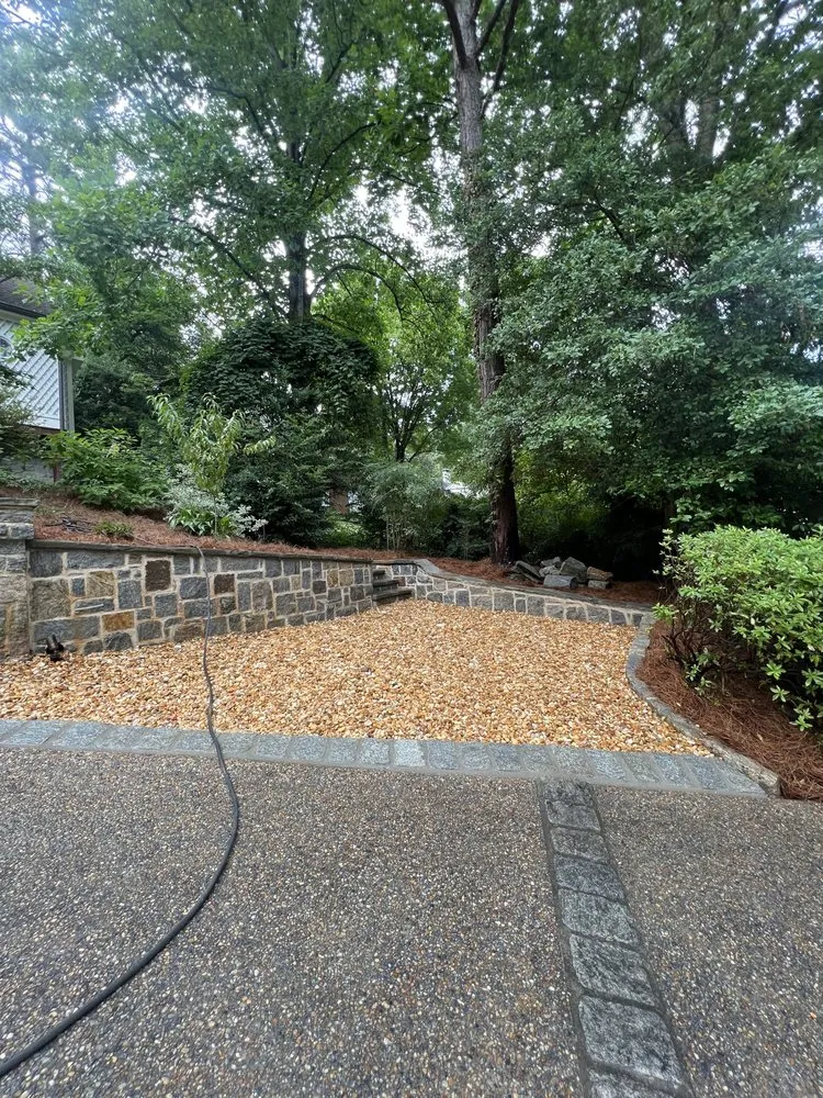 Custom garden landscaping near you across Atlanta, GA - Friendly Robles