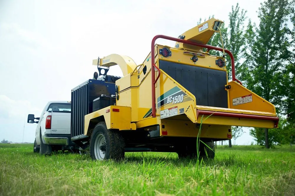 Professional yard maintenance for outdoor upgrades across Makawao, HI - Friendly Tree Service of Maui