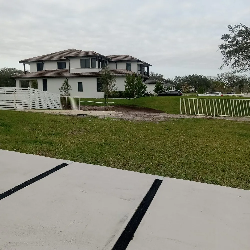 Trusted yard maintenance for year-round maintenance across Miami, FL - Friends Lawn Service