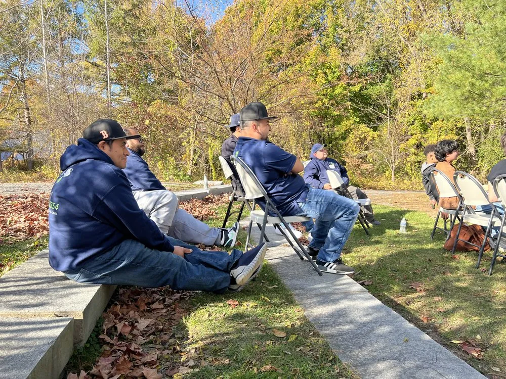 Professional garden landscaping experts serving Revere, MA - Friends of Gardens Landscaping