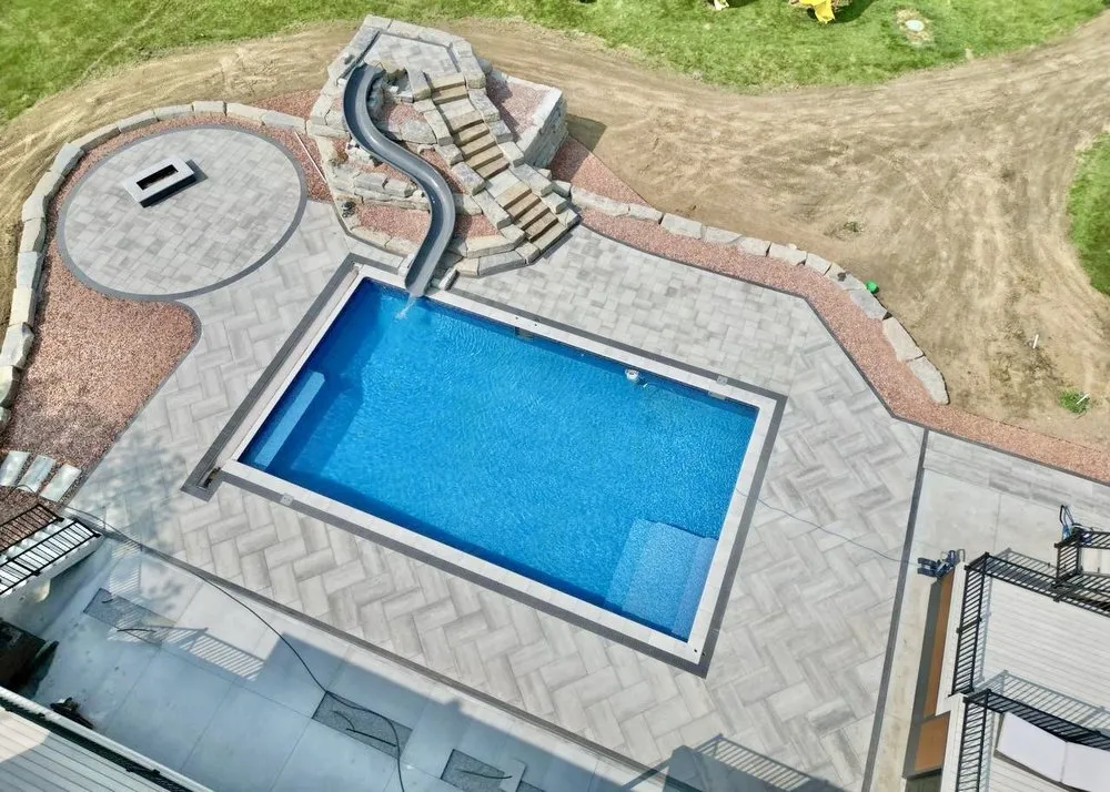 Reliable yard maintenance in Lincoln, NE by Friesen Landscaping