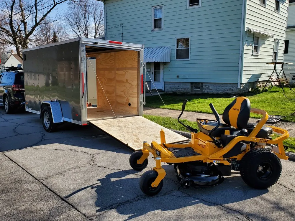 Top-rated lawn mowing service experts serving West Seneca, NY - Frisbee Landscaping