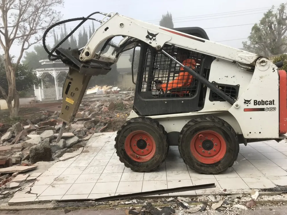 Reliable outdoor landscaping experts serving Queen Creek, AZ - Frisch & Sons