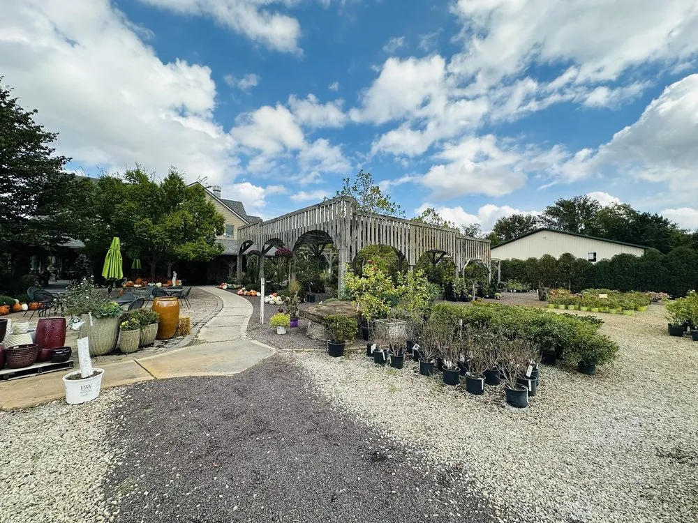 Affordable yard maintenance with custom design in Defiance, MO by Frisella Nursery