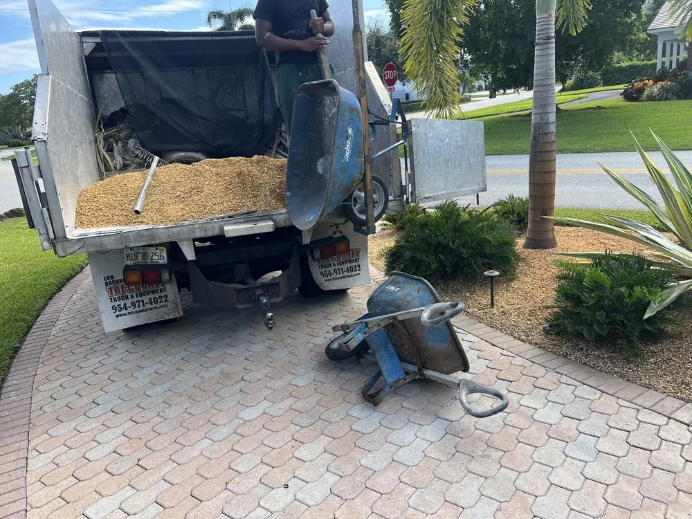 Affordable residential landscaping for year-round maintenance across Boca Raton, FL - Fritz Landscaping