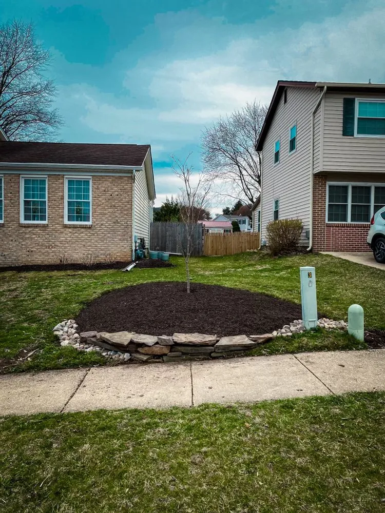 Custom yard maintenance experts serving Aberdeen, MD - Fritzges Landscaping