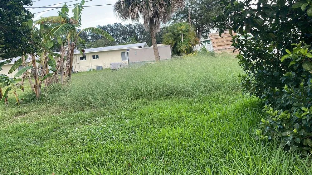 Local garden landscaping for beautiful yards in Melbourne, FL by Fritz's Lawns and Landscaping