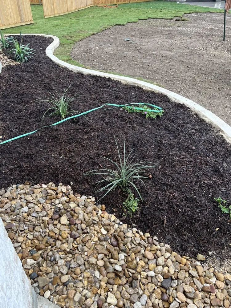 Professional outdoor landscaping experts serving Killeen, TX - Froddy’s Garden and Landscaping