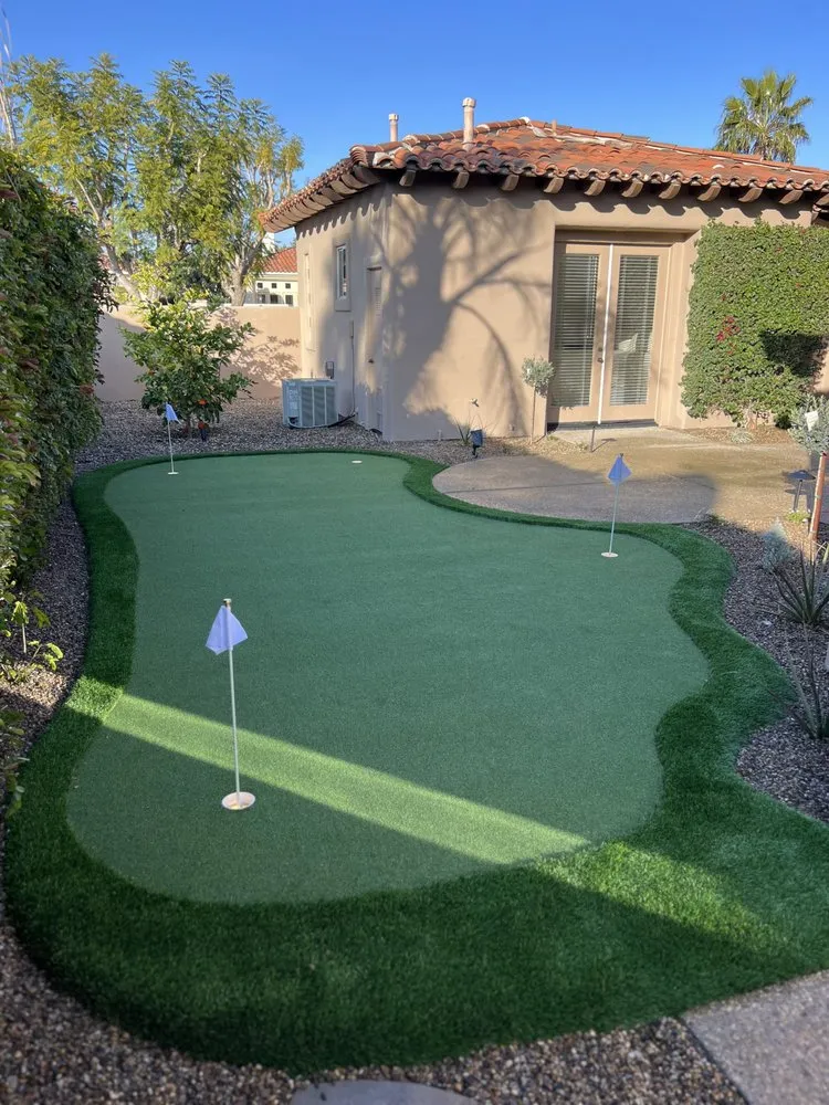 Professional lawn care service in La Quinta, CA - Frog's Gardening & Landscape Design
