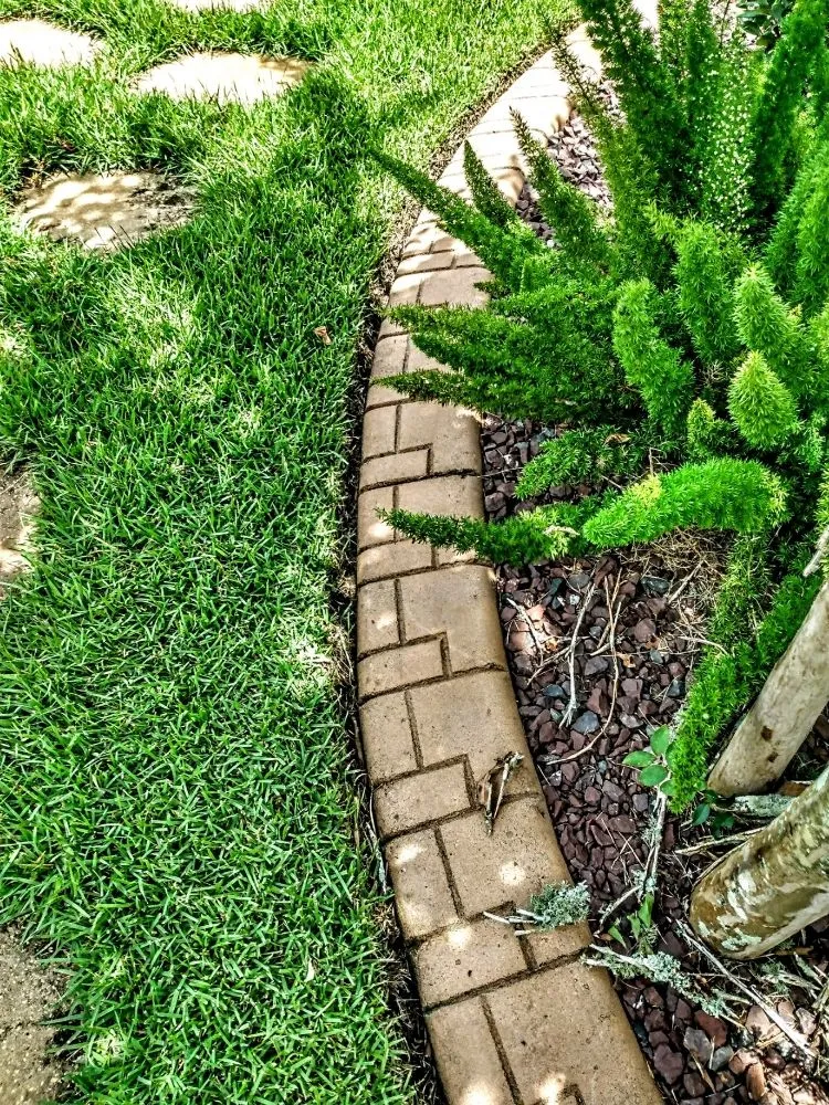 Trusted residential landscaping in Summerfield, FL by From Father To Son Landscaping & Pavers
