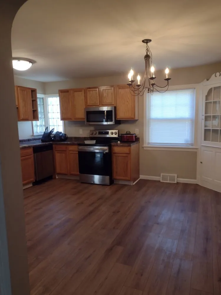 Top-rated yard maintenance with custom design in Columbus, OH by From Gravel To Grime