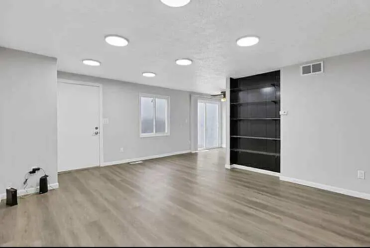 Custom landscape design experts serving Columbus, OH - From Gravel To Grime