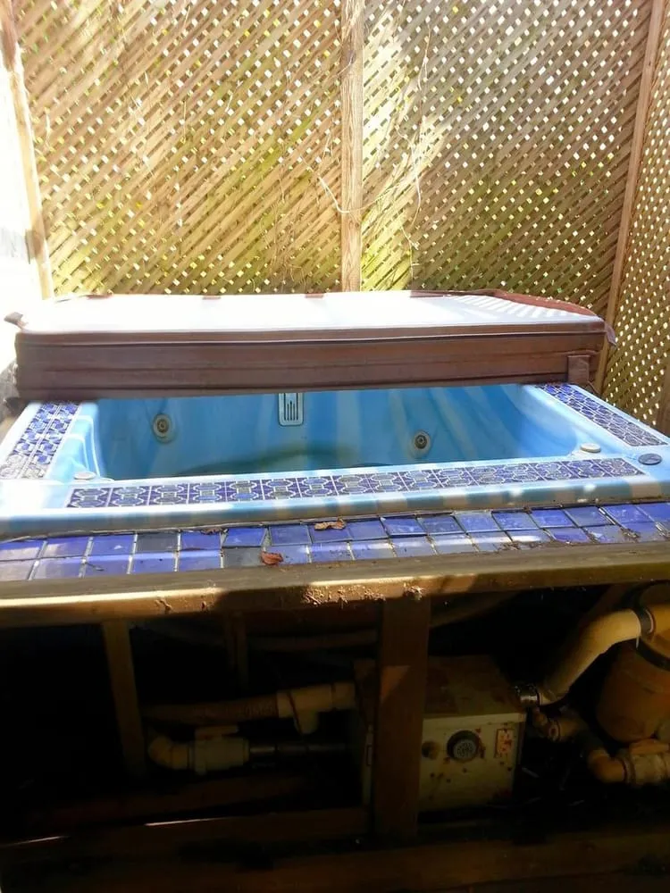 Affordable residential landscaping for beautiful yards in Dumfries, VA by From The Ground Up Landscaping & Hauling