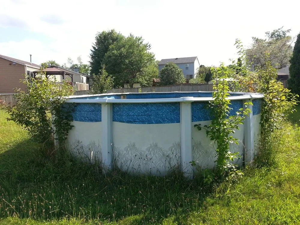 Top-rated outdoor landscaping experts serving Dumfries, VA - From The Ground Up Landscaping & Hauling