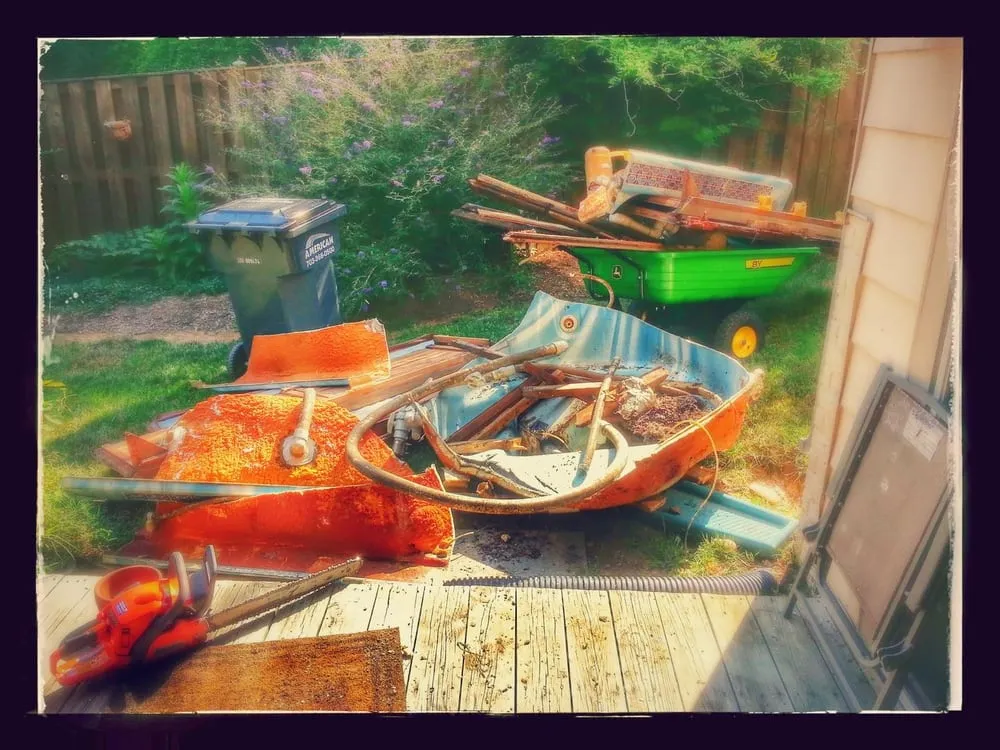 Professional garden landscaping experts serving Dumfries, VA - From The Ground Up Landscaping & Hauling