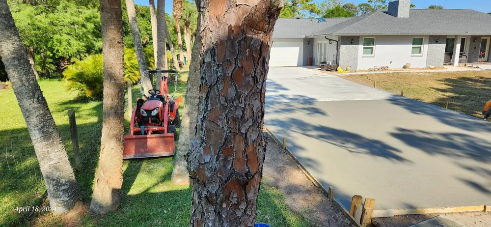 Reliable outdoor landscaping in Palm Bay, FL - From the Ground Up of Florida