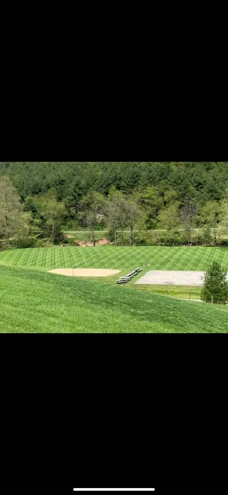 Reliable yard maintenance in Moore, SC by Front Line Lawn Care