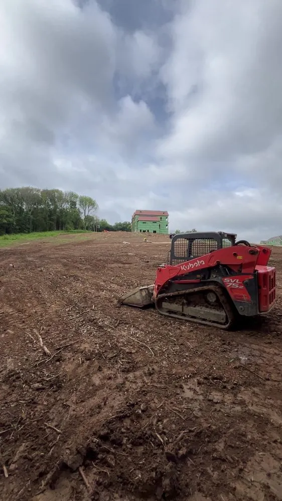 Reliable yard maintenance near you across Columbia, TN - Frontier Site Management