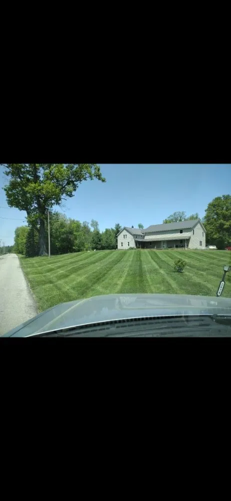 Trusted lawn care service in Mansfield, OH by Frontz Lawn Care