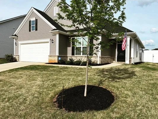 Frost Landscaping & Design Logo