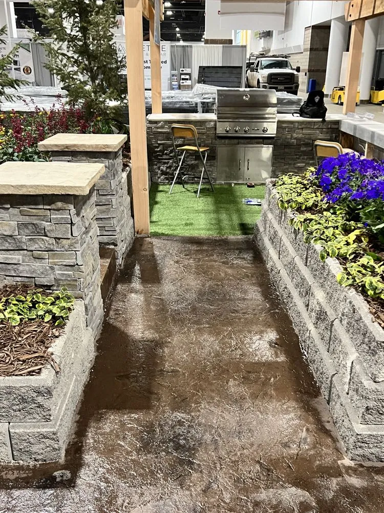 Top-rated outdoor landscaping experts serving Broomfield, CO - FRSR