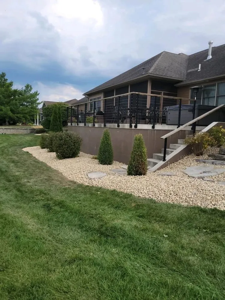 Expert residential landscaping with custom design across Bluffton, OH - Fruchey’s 4 Seasons