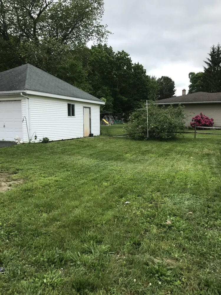 Top-rated landscape installation experts serving PECKVILLE, PA - Fruitful Lawn Maintenance