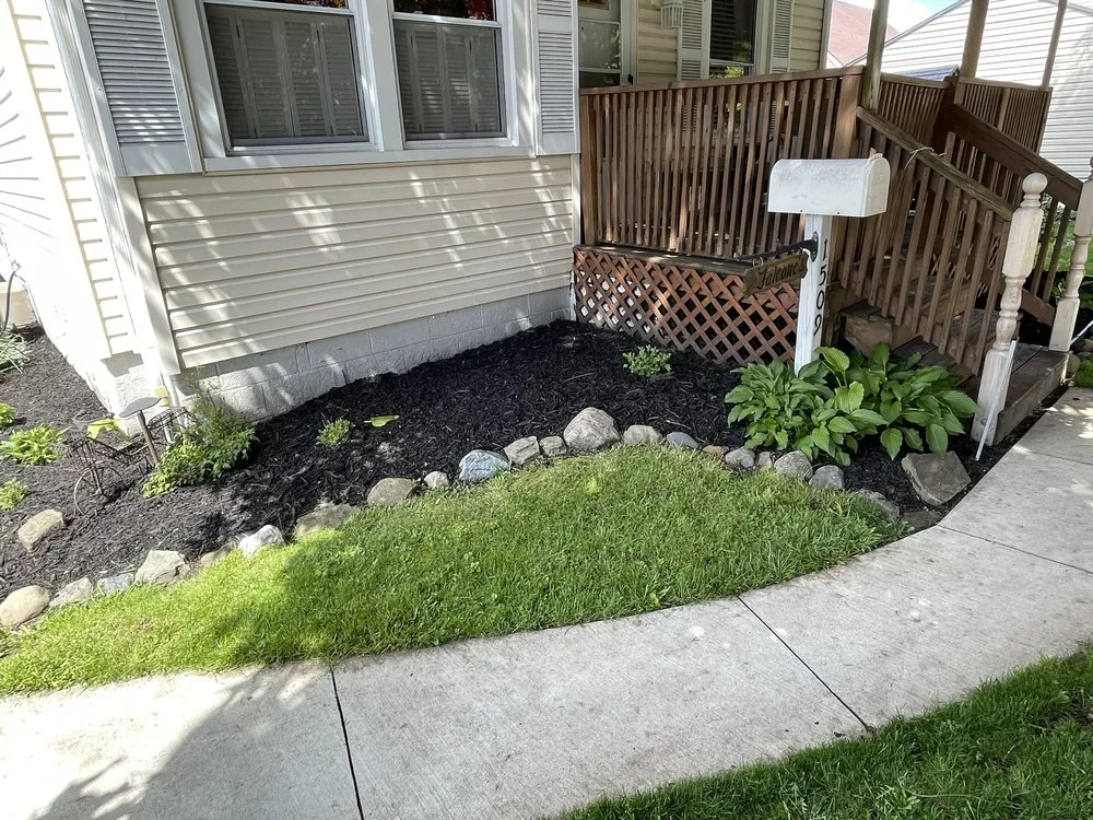 Professional residential landscaping in Akron, OH - FS Landscape & Hauling
