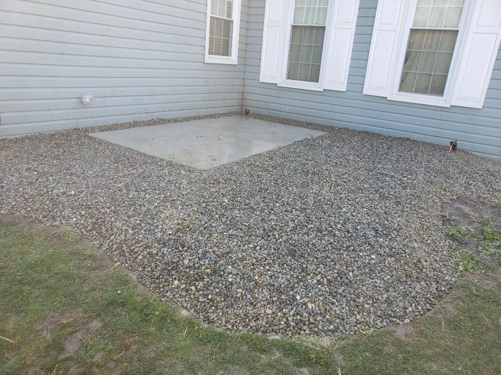 Top-rated garden landscaping for year-round maintenance across Huntingdon Valley, PA - FSC Lawn Care