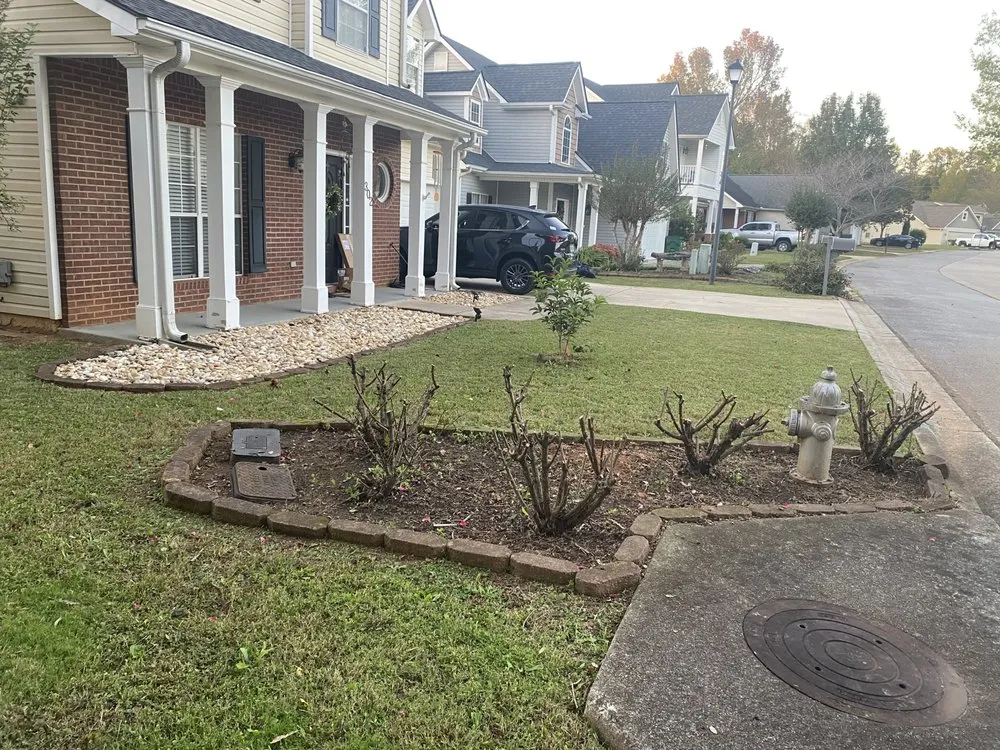 Expert lawn mowing service in Carrollton, GA by FT Landscape