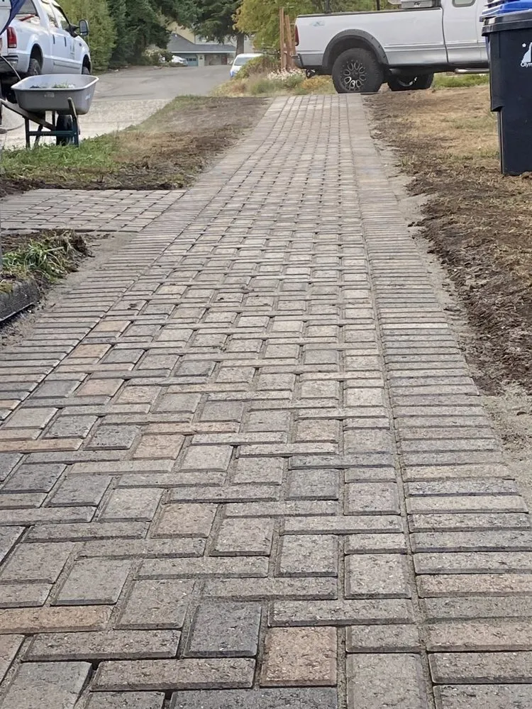 Trusted yard maintenance in Shelton, WA by FTI Painting & Landscaping