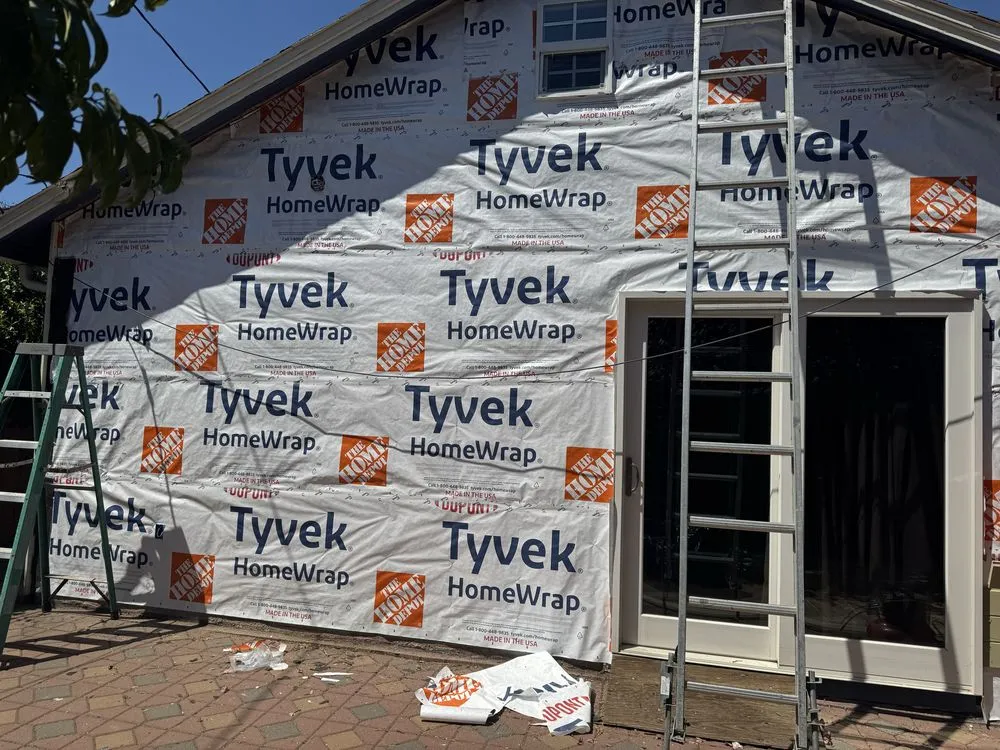 Professional lawn care service in San Mateo, CA by Fuentes Construction & Landscaping