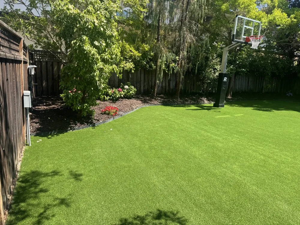Expert landscaping services in San Mateo, CA by Fuentes Construction & Landscaping