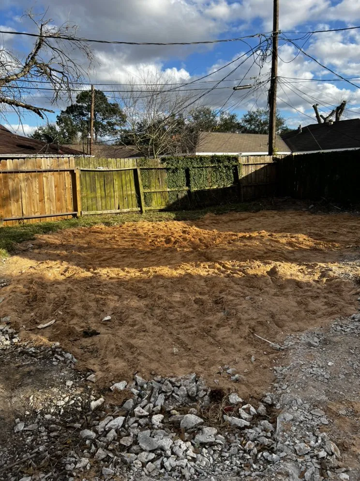 Local residential landscaping in Sugar land, TX by Fuentes Landscape and Irrigation