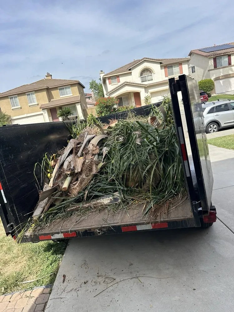 Top-rated yard maintenance in Fallbrook, CA by Fuentes Landscape Management